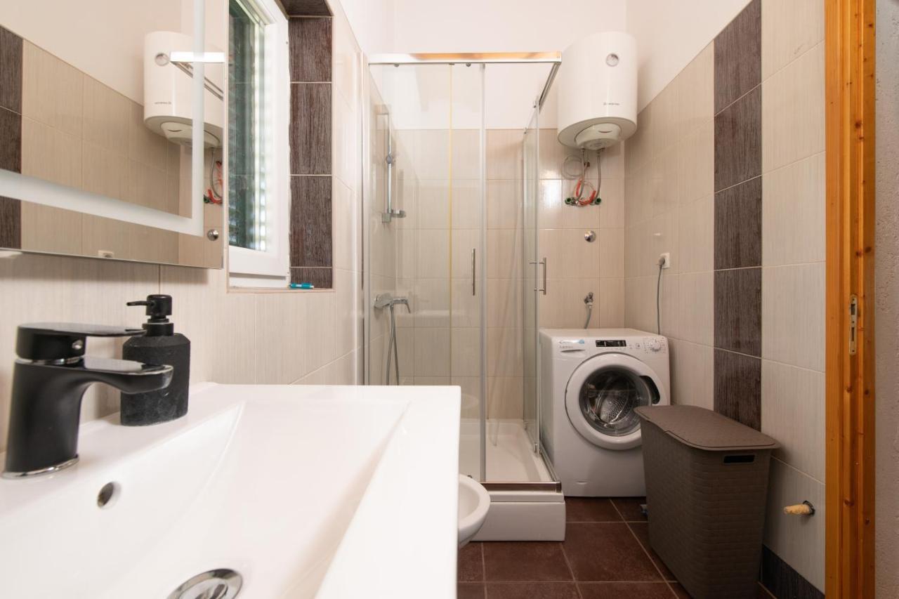 House Boris Apartman Loborika Kültér fotó