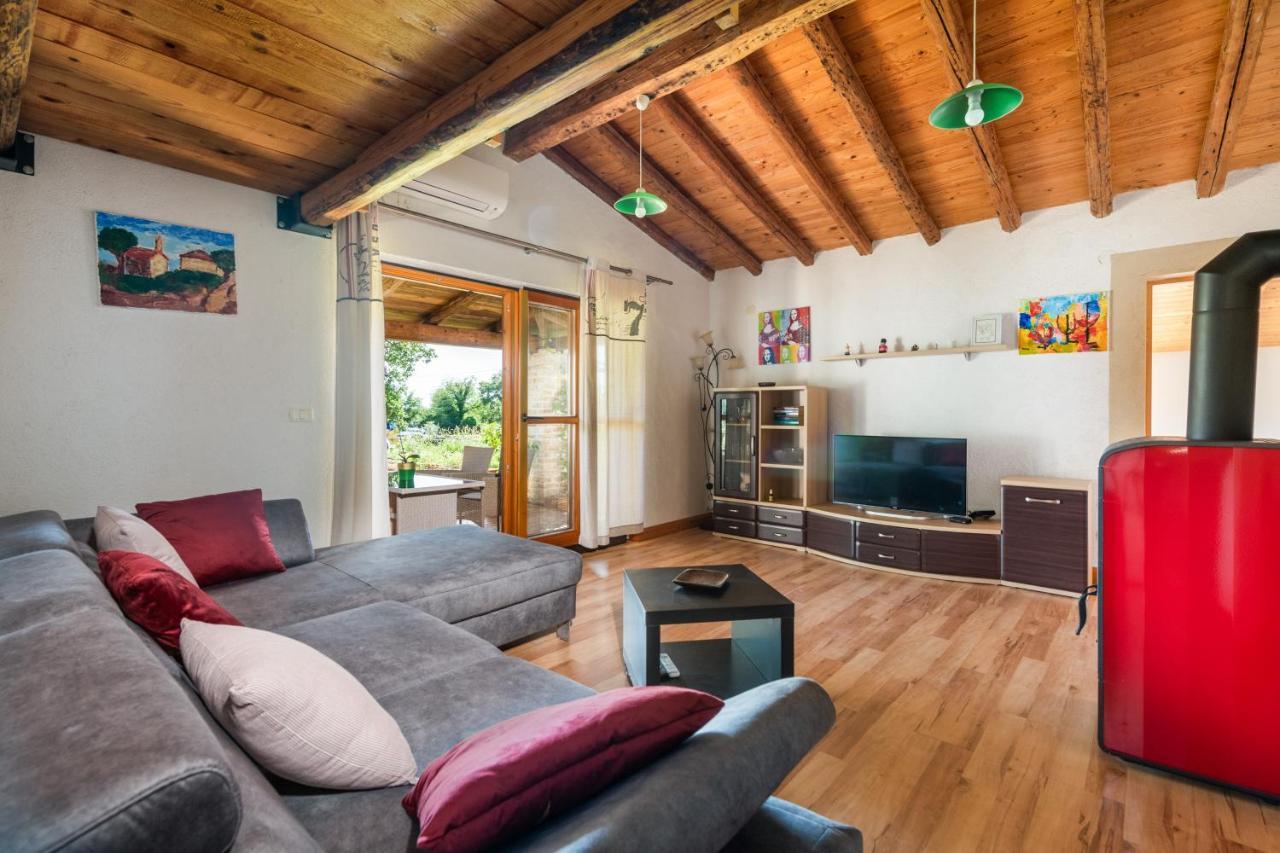 House Boris Apartman Loborika Kültér fotó